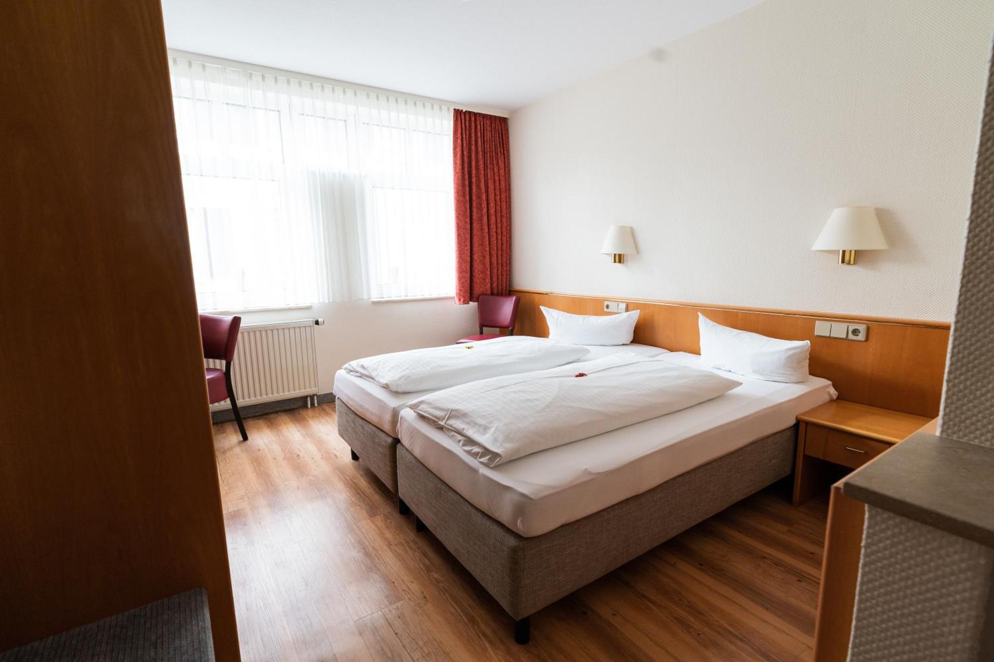 Hotel am Stadthaus Neuenburg am Rhein Zimmer foto